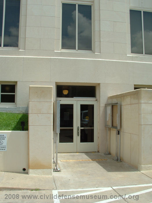 Grayson County Courthouse Southwest Entry